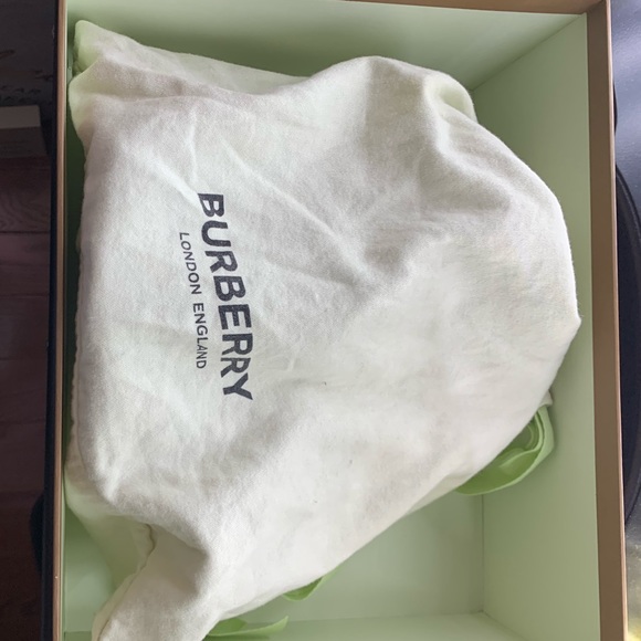 Burberry Monogram motif leather bucket bag - Picture 3 of 14